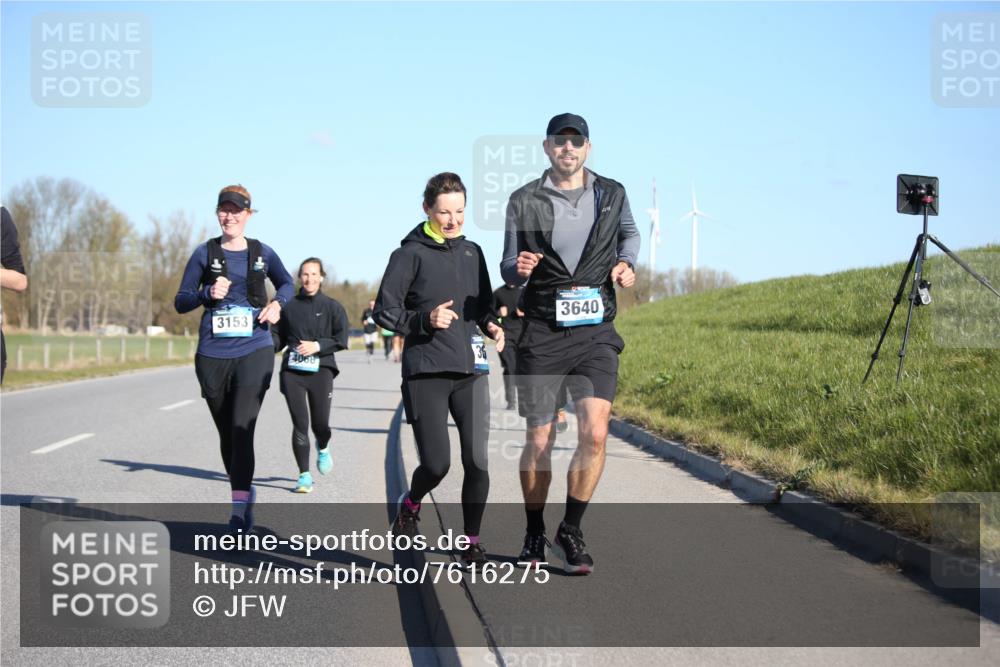 06.04.2025 - 44. Internationalen Wilhelmsburger Insellauf Jannik Wohlers http://msf.ph/oto/7616275 06.04.2025 09:37:32 Laufen 3153, 36, 4068, 3640 meine-sportfotos.de