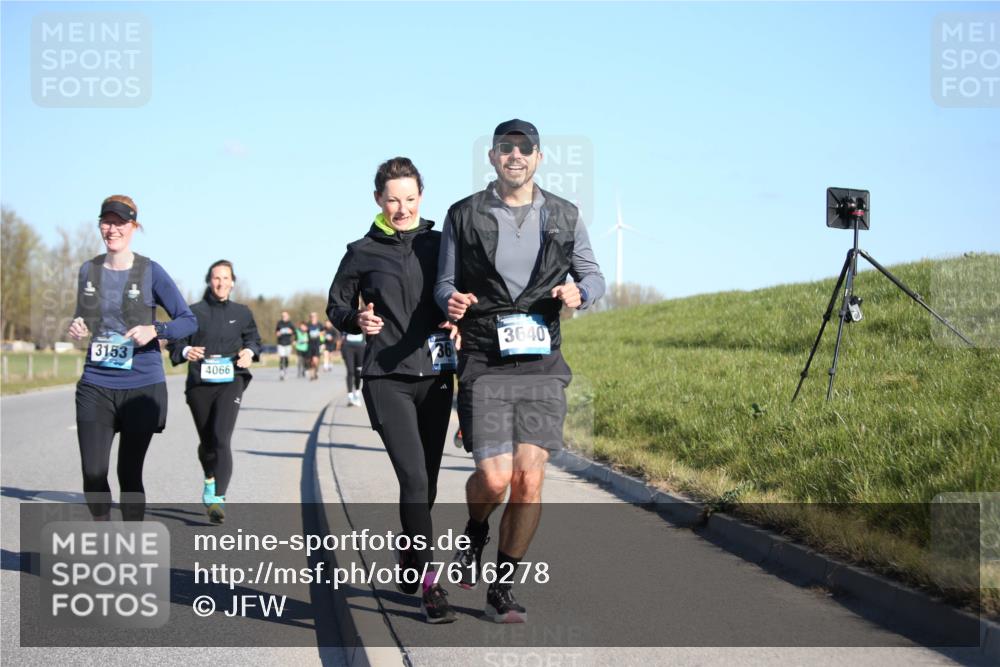 06.04.2025 - 44. Internationalen Wilhelmsburger Insellauf Jannik Wohlers http://msf.ph/oto/7616278 06.04.2025 09:37:32 Laufen 3153, 4066, 3640 meine-sportfotos.de