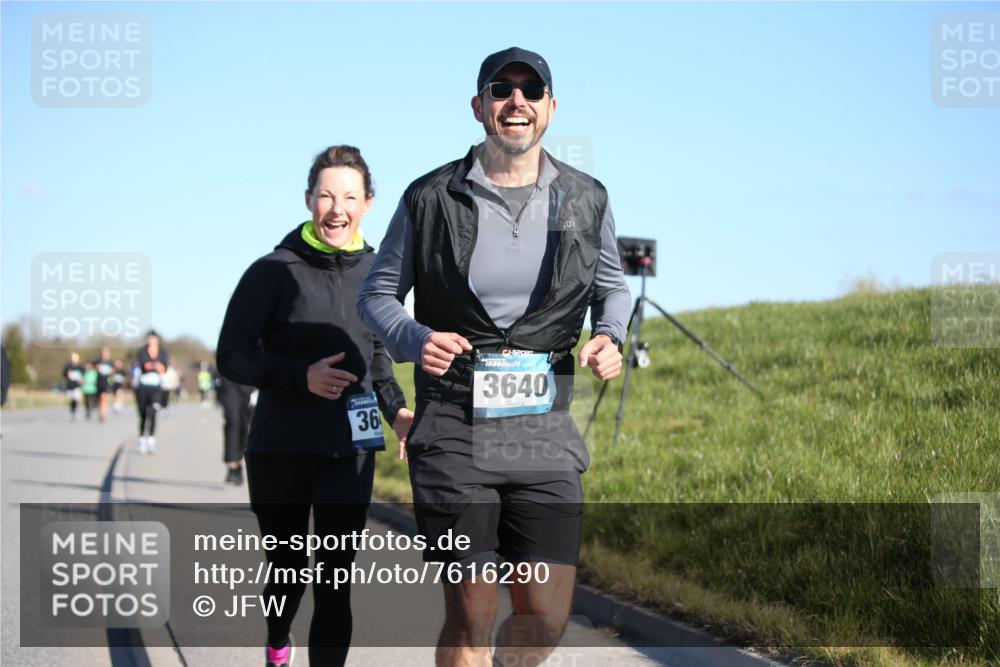 06.04.2025 - 44. Internationalen Wilhelmsburger Insellauf Jannik Wohlers http://msf.ph/oto/7616290 06.04.2025 09:37:33 Laufen 36, 3640, 50 meine-sportfotos.de