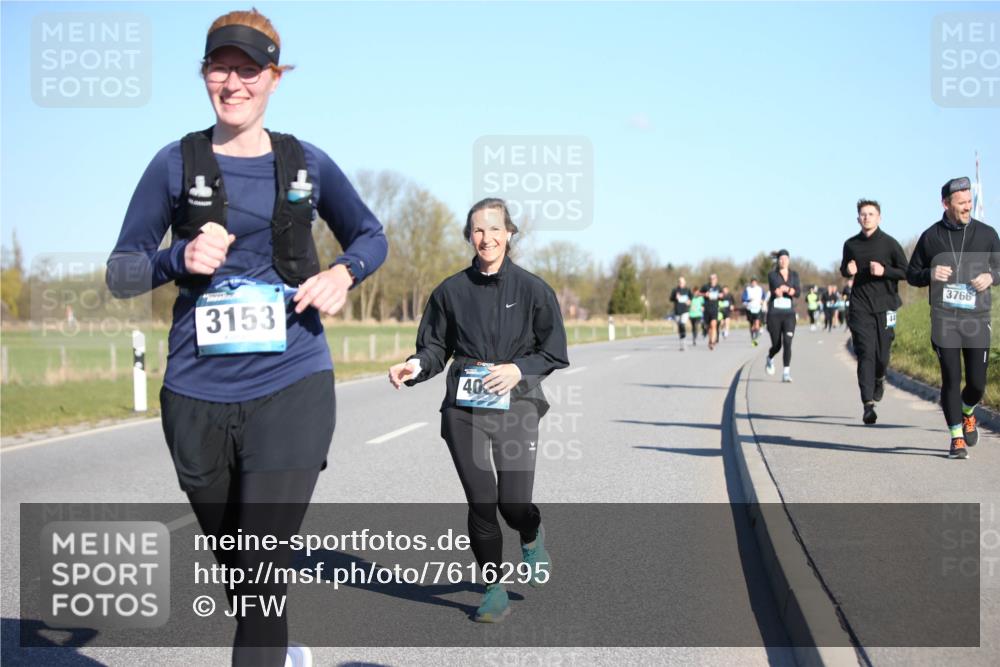 06.04.2025 - 44. Internationalen Wilhelmsburger Insellauf Jannik Wohlers http://msf.ph/oto/7616295 06.04.2025 09:37:34 Laufen 3153, 40, 44, 3766 meine-sportfotos.de