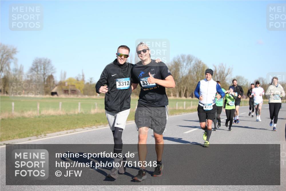 06.04.2025 - 44. Internationalen Wilhelmsburger Insellauf Jannik Wohlers http://msf.ph/oto/7616348 06.04.2025 09:37:50 Laufen 3312, 33, 18, 4533, 842, 3843, 448 meine-sportfotos.de