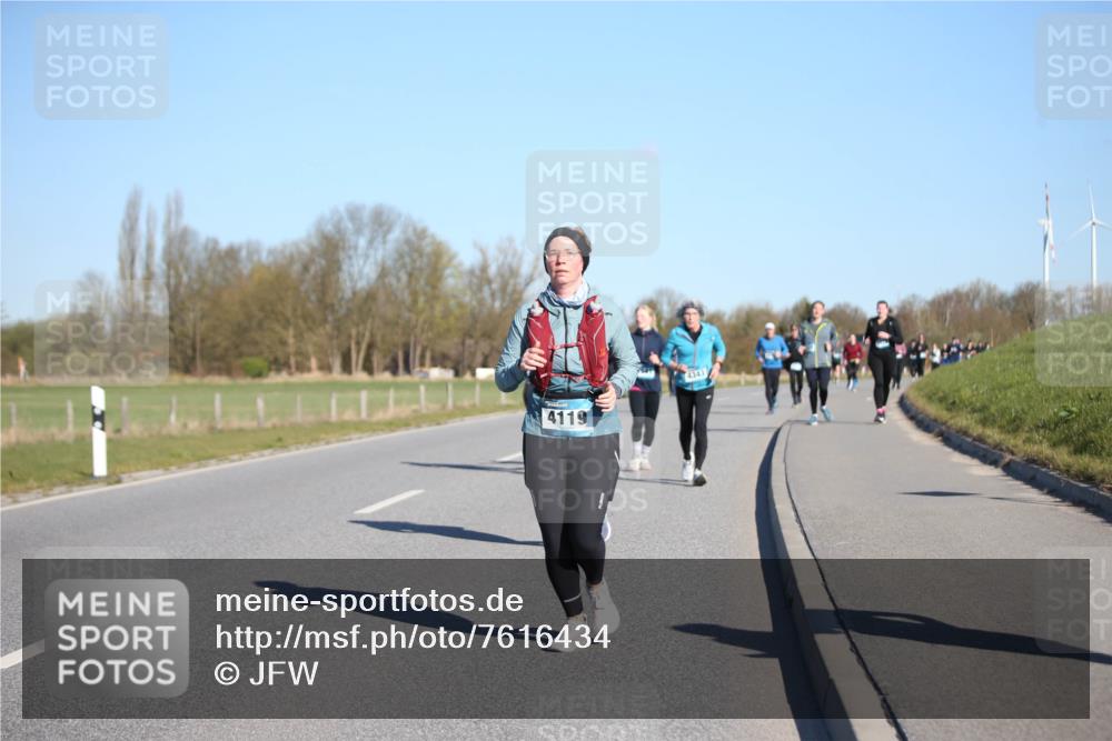 06.04.2025 - 44. Internationalen Wilhelmsburger Insellauf Jannik Wohlers http://msf.ph/oto/7616434 06.04.2025 09:38:11 Laufen 4119, 4343 meine-sportfotos.de