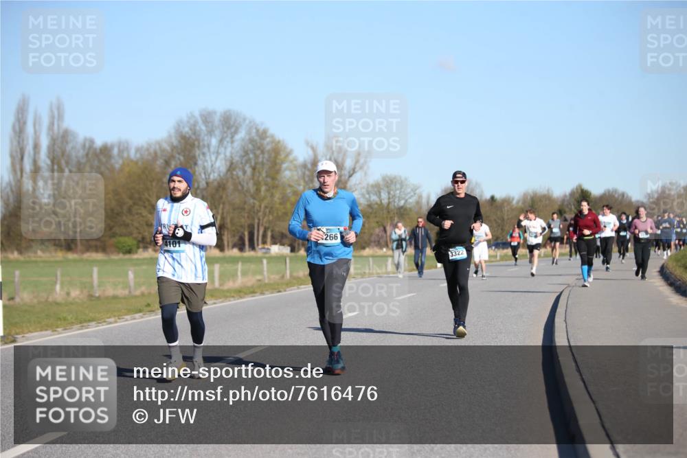 06.04.2025 - 44. Internationalen Wilhelmsburger Insellauf Jannik Wohlers http://msf.ph/oto/7616476 06.04.2025 09:38:21 Laufen 266 meine-sportfotos.de