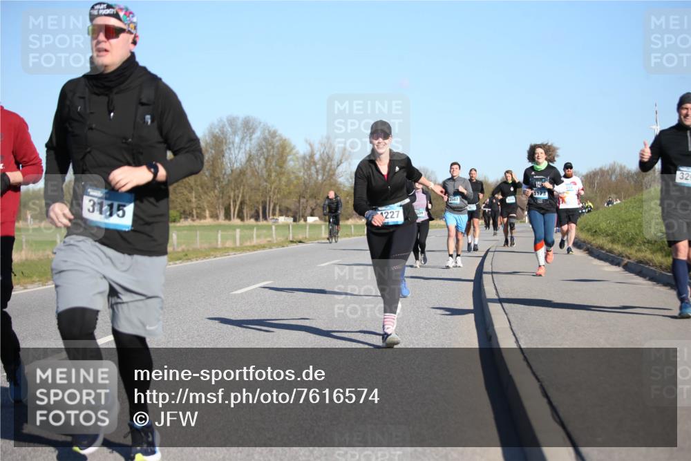 06.04.2025 - 44. Internationalen Wilhelmsburger Insellauf Jannik Wohlers http://msf.ph/oto/7616574 06.04.2025 09:38:48 Laufen 3115, 1227, 509, 3507, 5173, 32 meine-sportfotos.de