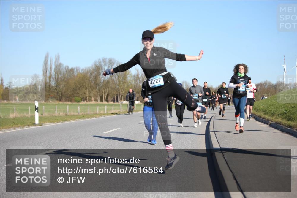 06.04.2025 - 44. Internationalen Wilhelmsburger Insellauf Jannik Wohlers http://msf.ph/oto/7616584 06.04.2025 09:38:49 Laufen 4227, 45, 3507, 173 meine-sportfotos.de
