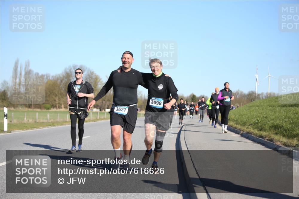 06.04.2025 - 44. Internationalen Wilhelmsburger Insellauf Jannik Wohlers http://msf.ph/oto/7616626 06.04.2025 09:38:56 Laufen 516, 3627, 3098 meine-sportfotos.de