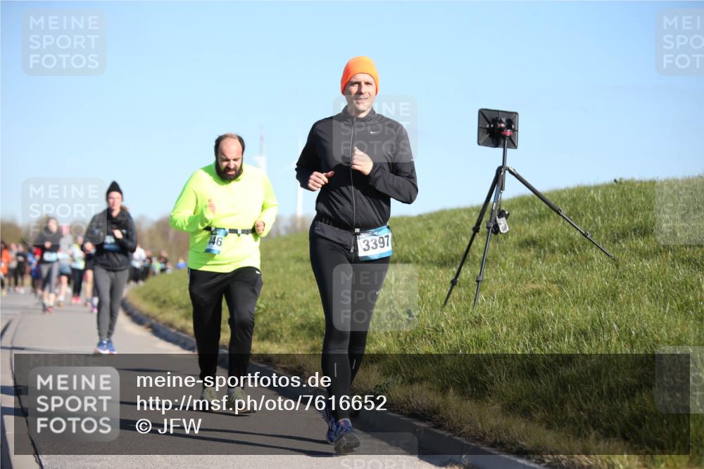 06.04.2025 - 44. Internationalen Wilhelmsburger Insellauf Jannik Wohlers http://msf.ph/oto/7616652 06.04.2025 09:39:03 Laufen 46, 3397 meine-sportfotos.de