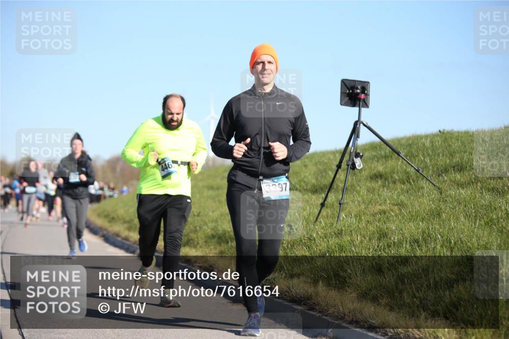 06.04.2025 - 44. Internationalen Wilhelmsburger Insellauf Jannik Wohlers http://msf.ph/oto/7616654 06.04.2025 09:39:03 Laufen 446, 3397 meine-sportfotos.de