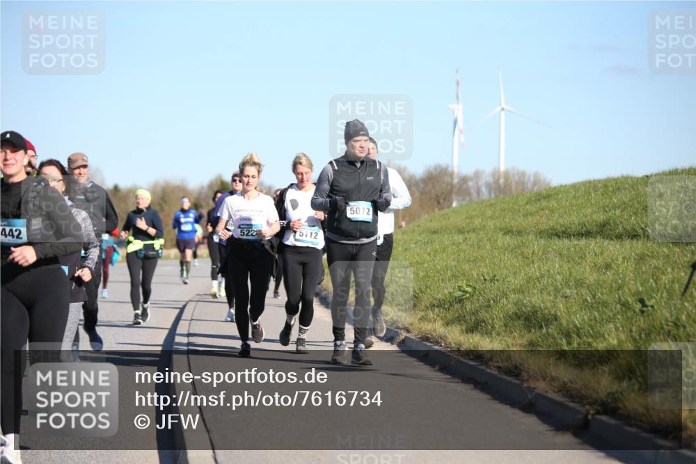 06.04.2025 - 44. Internationalen Wilhelmsburger Insellauf Jannik Wohlers http://msf.ph/oto/7616734 06.04.2025 09:39:26 Laufen 442, 522, 5112, 5072 meine-sportfotos.de