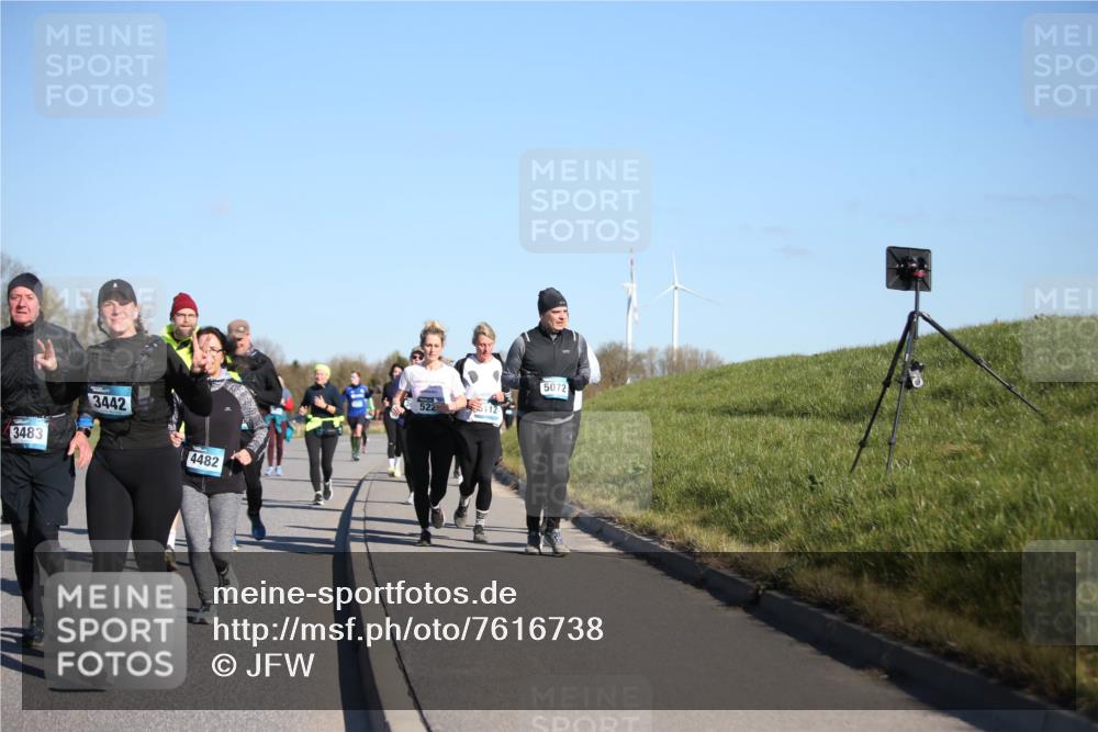 06.04.2025 - 44. Internationalen Wilhelmsburger Insellauf Jannik Wohlers http://msf.ph/oto/7616738 06.04.2025 09:39:26 Laufen 3483, 3442, 4482, 112, 5072 meine-sportfotos.de
