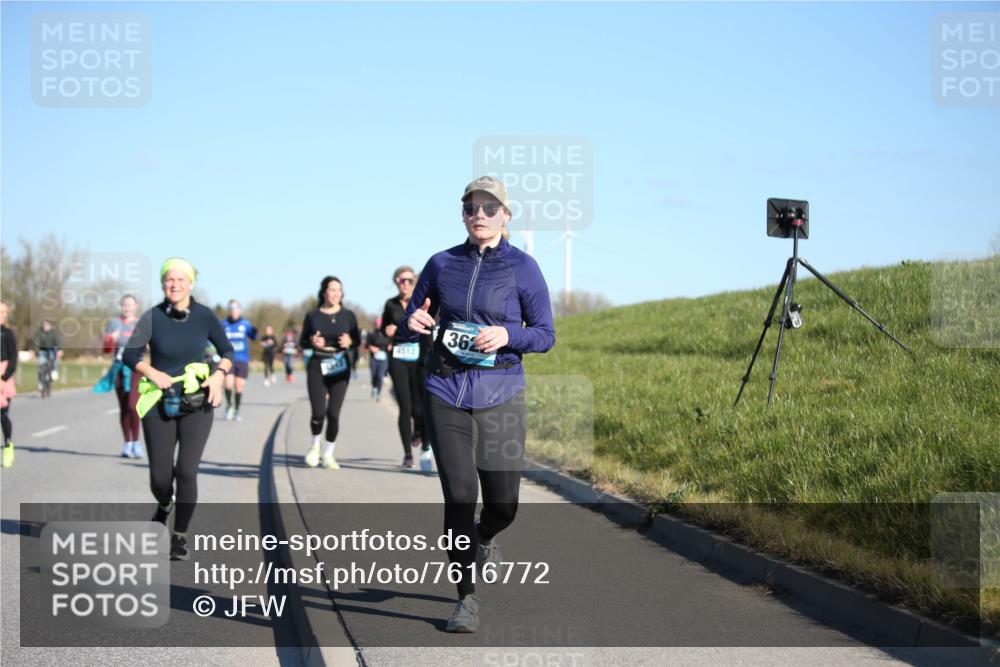 06.04.2025 - 44. Internationalen Wilhelmsburger Insellauf Jannik Wohlers http://msf.ph/oto/7616772 06.04.2025 09:39:32 Laufen 4512, 362 meine-sportfotos.de