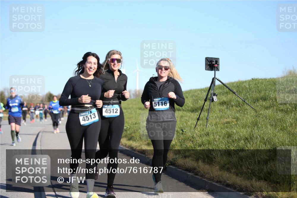 06.04.2025 - 44. Internationalen Wilhelmsburger Insellauf Jannik Wohlers http://msf.ph/oto/7616787 06.04.2025 09:39:35 Laufen 4513, 4512, 5116 meine-sportfotos.de