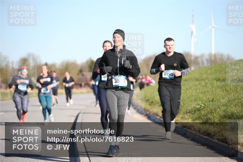 06.04.2025 - 44. Internationalen Wilhelmsburger Insellauf Jannik Wohlers http://msf.ph/oto/7616823 06.04.2025 09:39:47 Laufen 40, 3573, 4150 meine-sportfotos.de