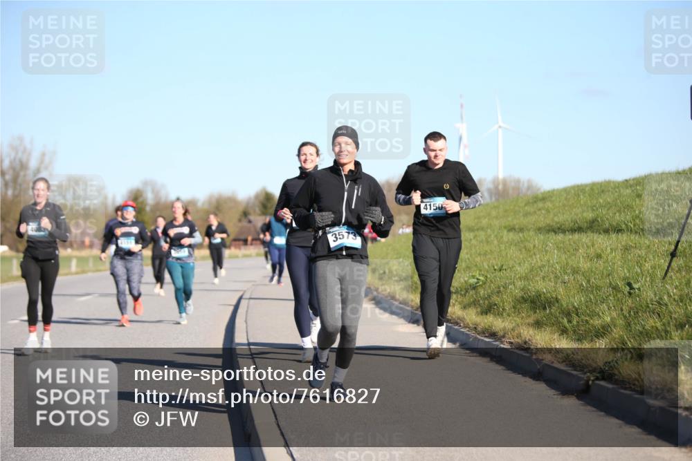 06.04.2025 - 44. Internationalen Wilhelmsburger Insellauf Jannik Wohlers http://msf.ph/oto/7616827 06.04.2025 09:39:48 Laufen 4151, 3573, 4150 meine-sportfotos.de