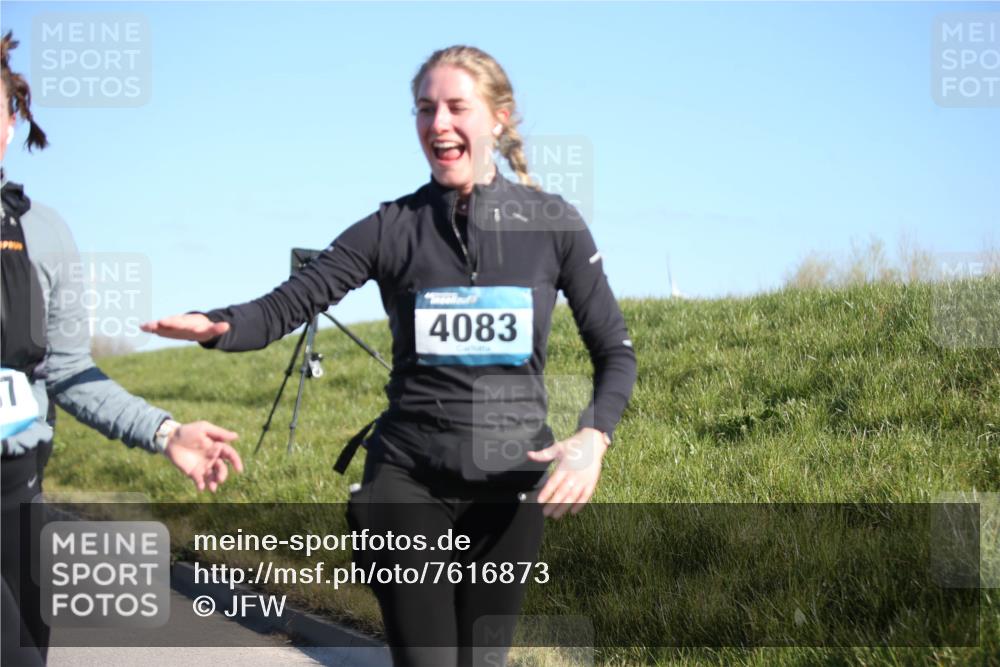 06.04.2025 - 44. Internationalen Wilhelmsburger Insellauf Jannik Wohlers http://msf.ph/oto/7616873 06.04.2025 09:39:53 Laufen 4083 meine-sportfotos.de