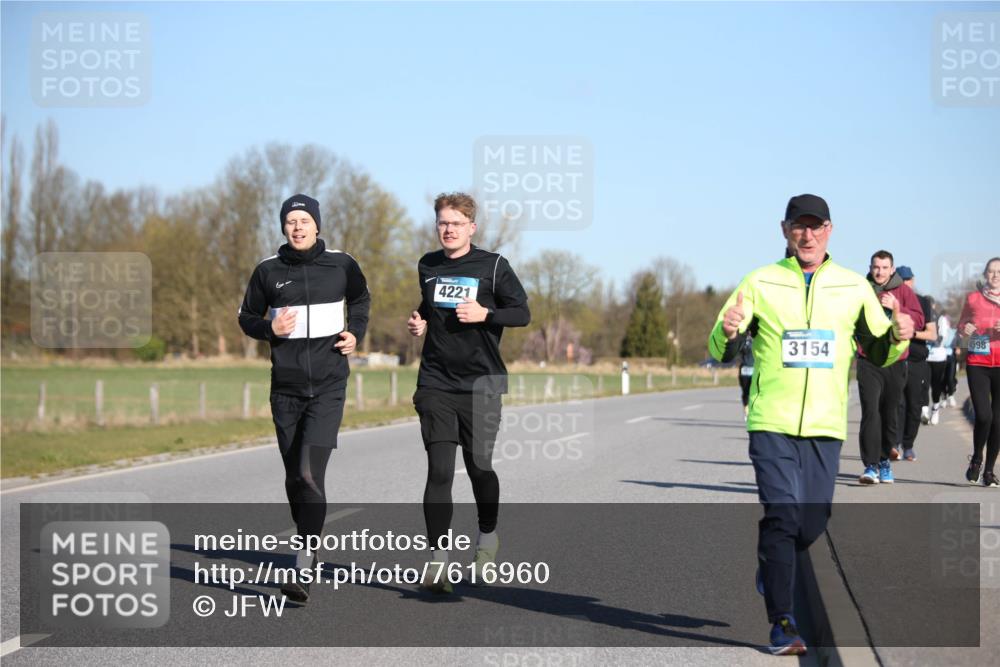 06.04.2025 - 44. Internationalen Wilhelmsburger Insellauf Jannik Wohlers http://msf.ph/oto/7616960 06.04.2025 09:40:17 Laufen 4221, 3154, 4598 meine-sportfotos.de