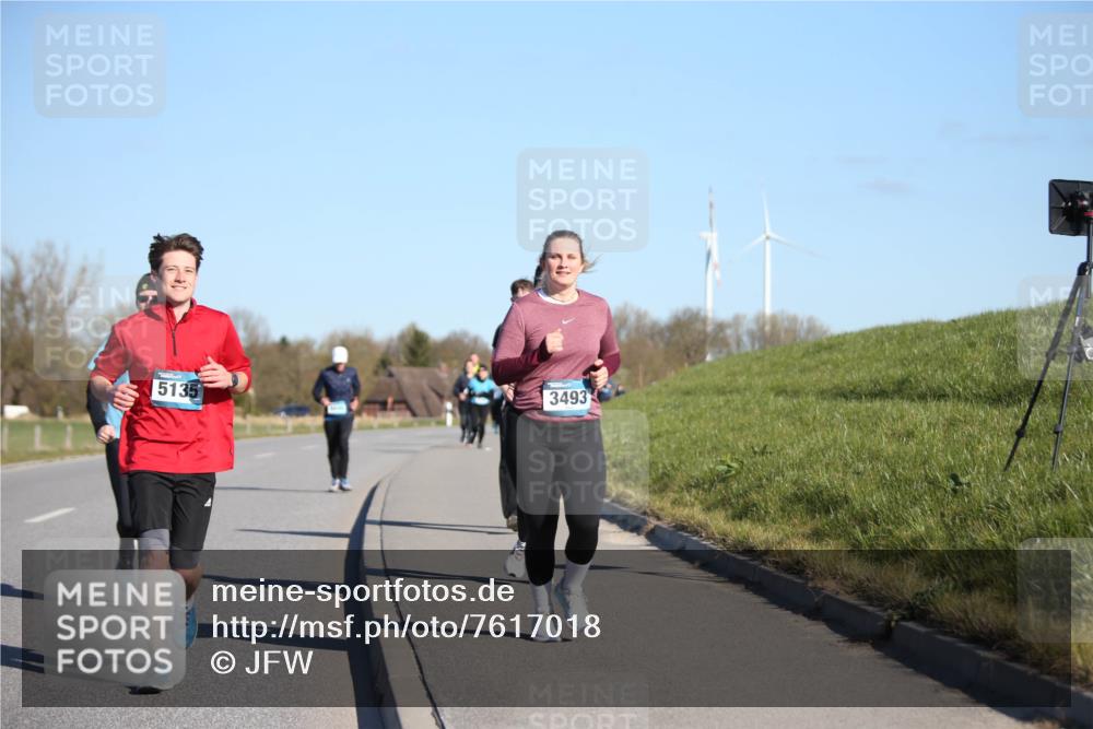 06.04.2025 - 44. Internationalen Wilhelmsburger Insellauf Jannik Wohlers http://msf.ph/oto/7617018 06.04.2025 09:40:34 Laufen 5135, 3493 meine-sportfotos.de