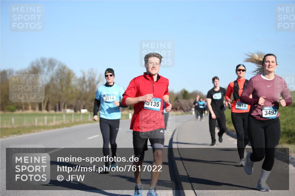 06.04.2025 - 44. Internationalen Wilhelmsburger Insellauf Jannik Wohlers http://msf.ph/oto/7617022 06.04.2025 09:40:35 Laufen 4606, 3114, 5135, 3618, 3493 meine-sportfotos.de