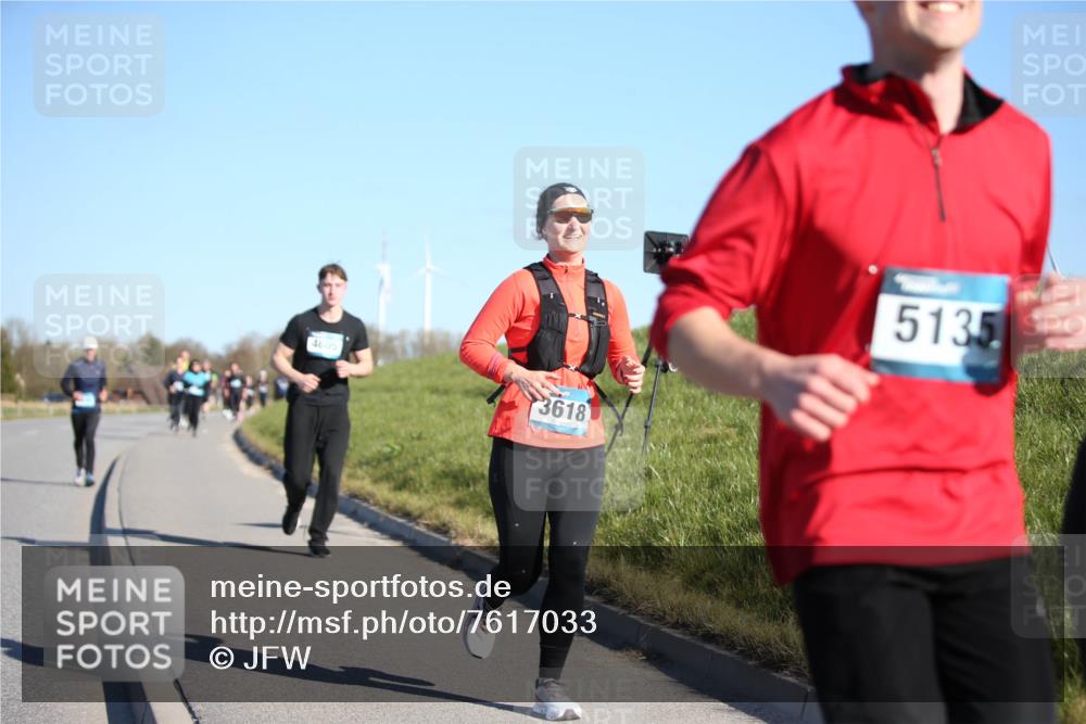 06.04.2025 - 44. Internationalen Wilhelmsburger Insellauf Jannik Wohlers http://msf.ph/oto/7617033 06.04.2025 09:40:37 Laufen 4605, 3618, 5135 meine-sportfotos.de