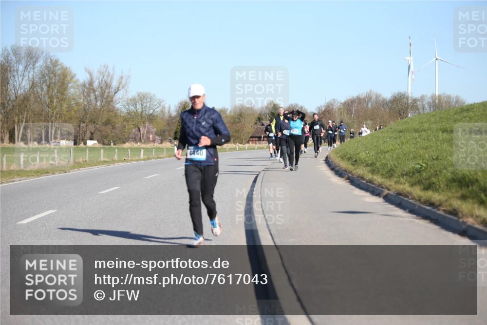 06.04.2025 - 44. Internationalen Wilhelmsburger Insellauf Jannik Wohlers http://msf.ph/oto/7617043 06.04.2025 09:40:41 Laufen 4440, 3109 meine-sportfotos.de