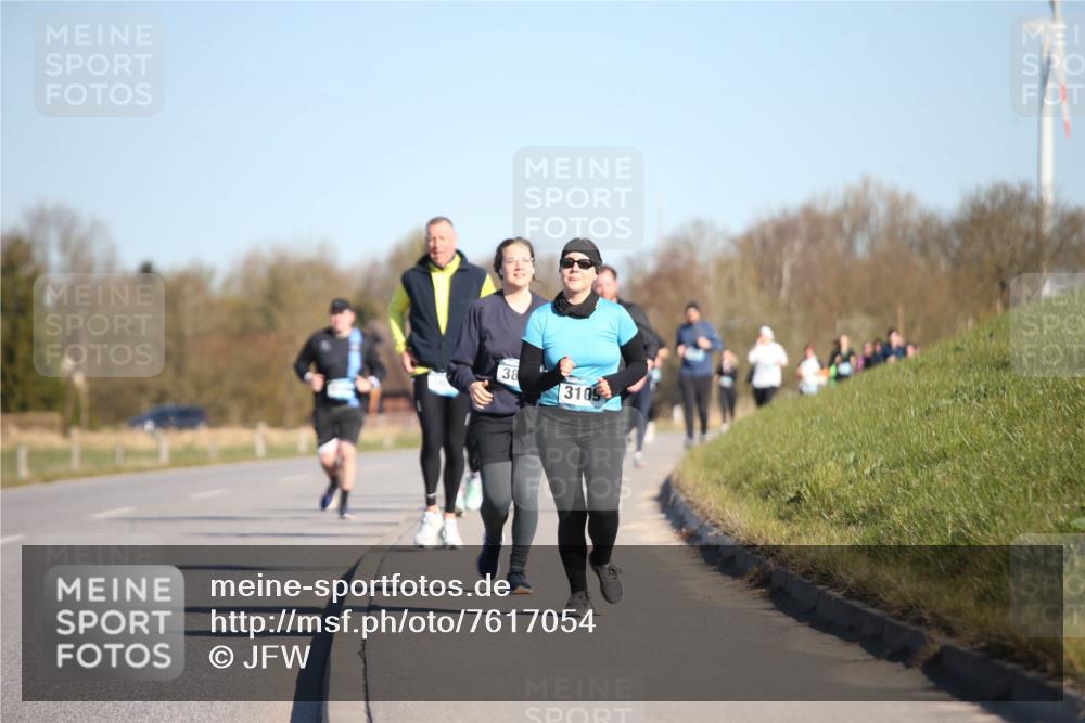 06.04.2025 - 44. Internationalen Wilhelmsburger Insellauf Jannik Wohlers http://msf.ph/oto/7617054 06.04.2025 09:40:45 Laufen 38, 3105 meine-sportfotos.de
