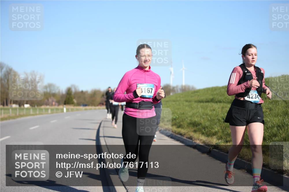 06.04.2025 - 44. Internationalen Wilhelmsburger Insellauf Jannik Wohlers http://msf.ph/oto/7617113 06.04.2025 09:41:03 Laufen 167, 4234 meine-sportfotos.de