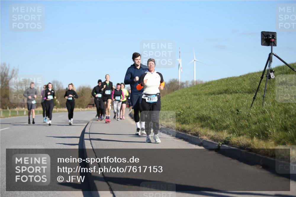 06.04.2025 - 44. Internationalen Wilhelmsburger Insellauf Jannik Wohlers http://msf.ph/oto/7617153 06.04.2025 09:41:20 Laufen 4188, 4355 meine-sportfotos.de