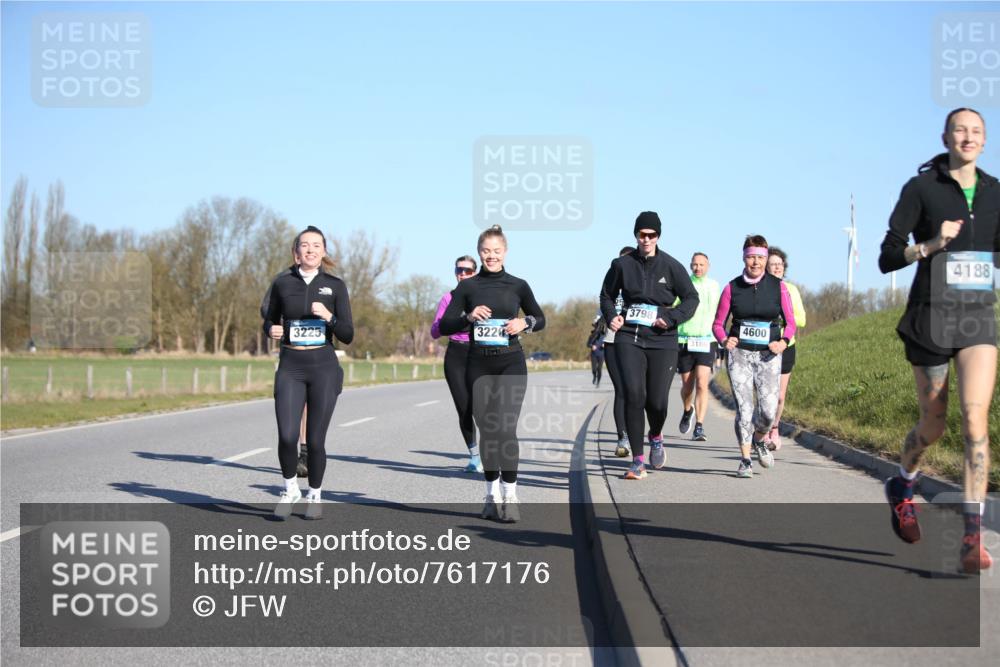 06.04.2025 - 44. Internationalen Wilhelmsburger Insellauf Jannik Wohlers http://msf.ph/oto/7617176 06.04.2025 09:41:27 Laufen 3220, 3225, 3798, 318, 4600, 4188 meine-sportfotos.de