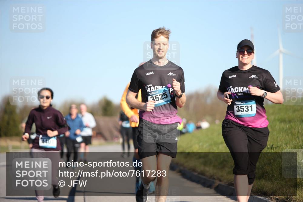 06.04.2025 - 44. Internationalen Wilhelmsburger Insellauf Jannik Wohlers http://msf.ph/oto/7617283 06.04.2025 09:42:01 Laufen 4401, 3525, 2024, 3531 meine-sportfotos.de
