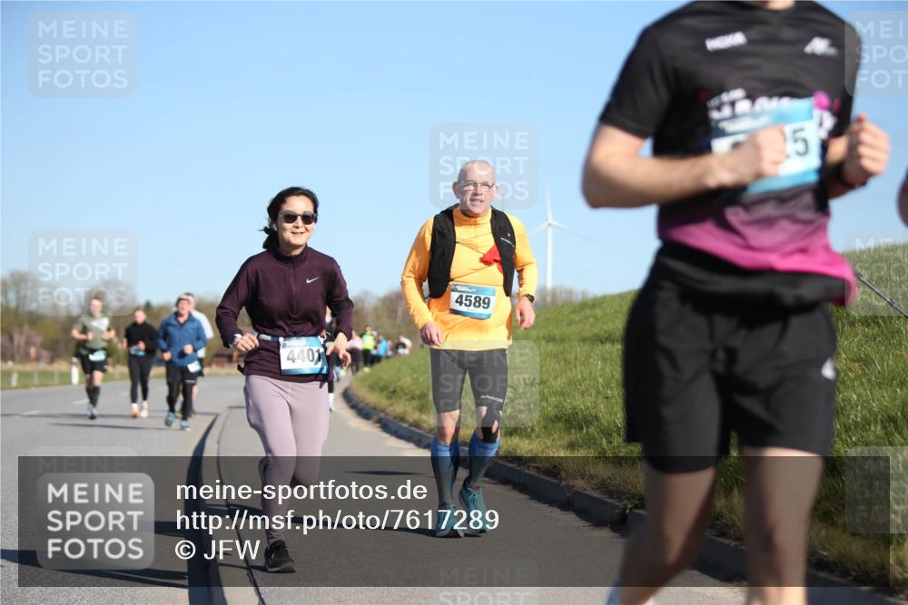 06.04.2025 - 44. Internationalen Wilhelmsburger Insellauf Jannik Wohlers http://msf.ph/oto/7617289 06.04.2025 09:42:04 Laufen 4401, 4589, 5 meine-sportfotos.de