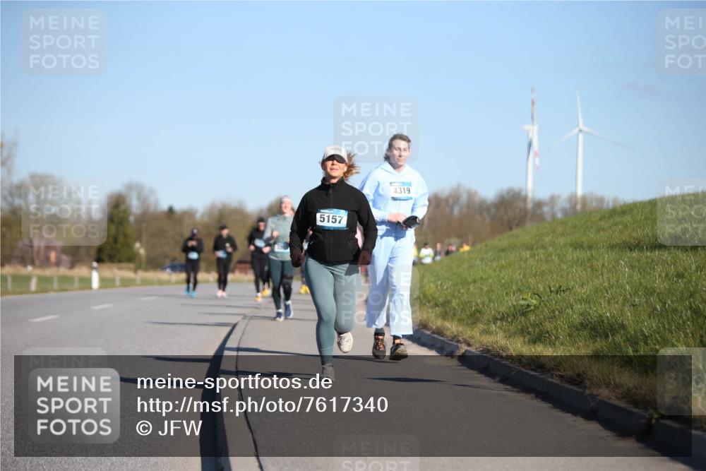 06.04.2025 - 44. Internationalen Wilhelmsburger Insellauf Jannik Wohlers http://msf.ph/oto/7617340 06.04.2025 09:42:21 Laufen 5157, 4319 meine-sportfotos.de