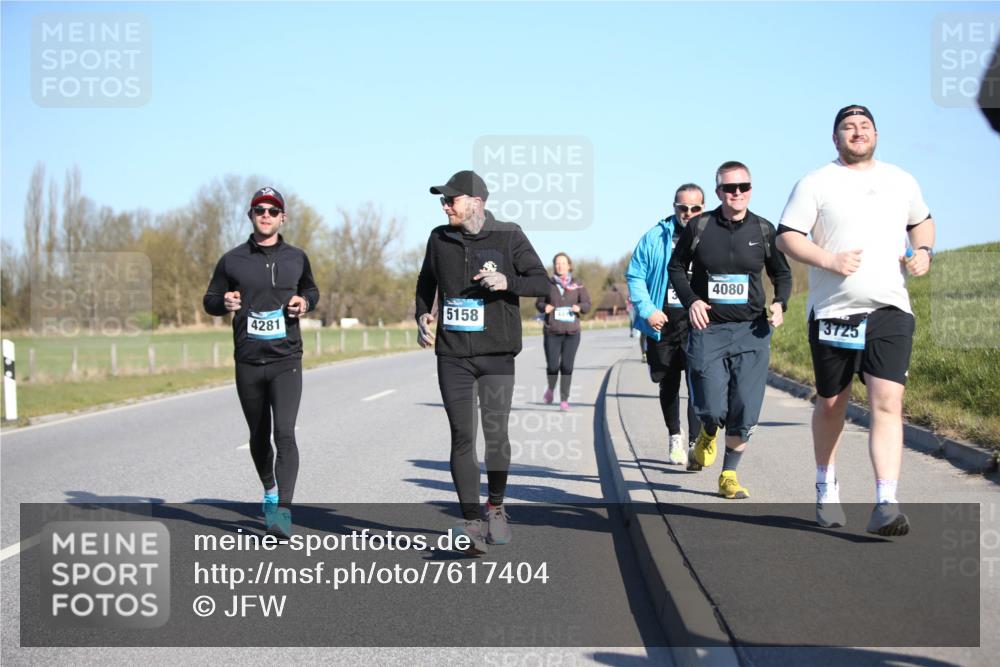 06.04.2025 - 44. Internationalen Wilhelmsburger Insellauf Jannik Wohlers http://msf.ph/oto/7617404 06.04.2025 09:42:40 Laufen 5158, 4281, 4080, 3725 meine-sportfotos.de