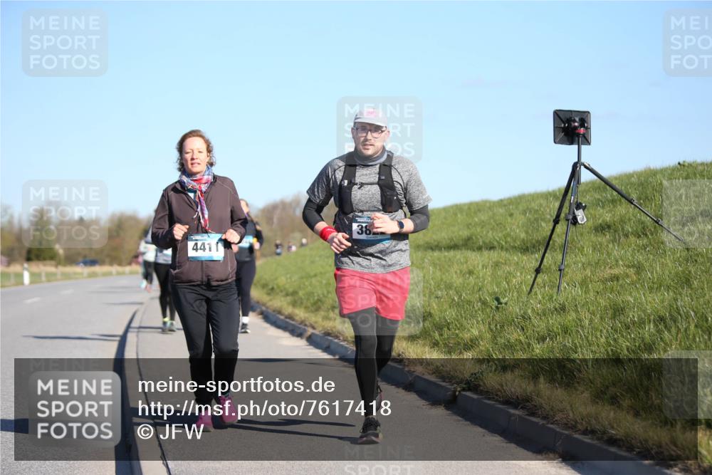 06.04.2025 - 44. Internationalen Wilhelmsburger Insellauf Jannik Wohlers http://msf.ph/oto/7617418 06.04.2025 09:42:45 Laufen 38, 441 meine-sportfotos.de