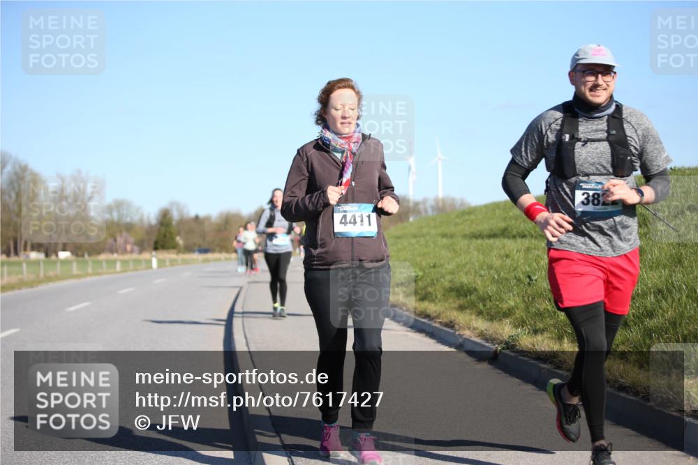 06.04.2025 - 44. Internationalen Wilhelmsburger Insellauf Jannik Wohlers http://msf.ph/oto/7617427 06.04.2025 09:42:46 Laufen 4411, 38 meine-sportfotos.de