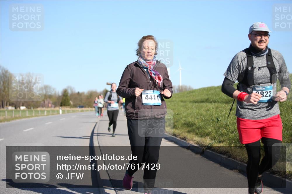 06.04.2025 - 44. Internationalen Wilhelmsburger Insellauf Jannik Wohlers http://msf.ph/oto/7617429 06.04.2025 09:42:46 Laufen 4411, 822 meine-sportfotos.de