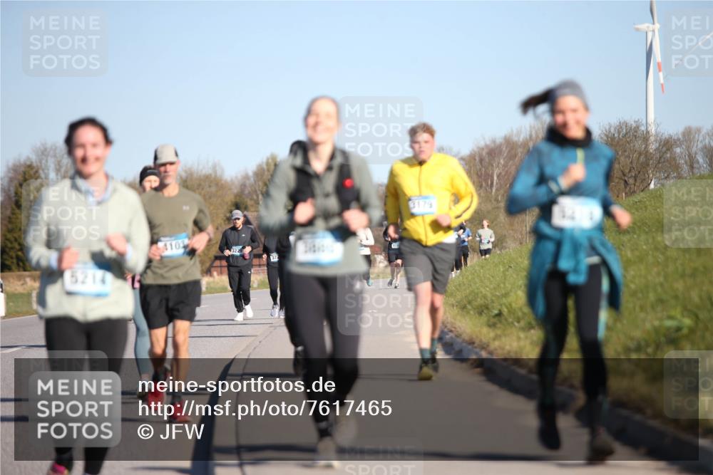 06.04.2025 - 44. Internationalen Wilhelmsburger Insellauf Jannik Wohlers http://msf.ph/oto/7617465 06.04.2025 09:42:58 Laufen 5214, 322, 3179 meine-sportfotos.de