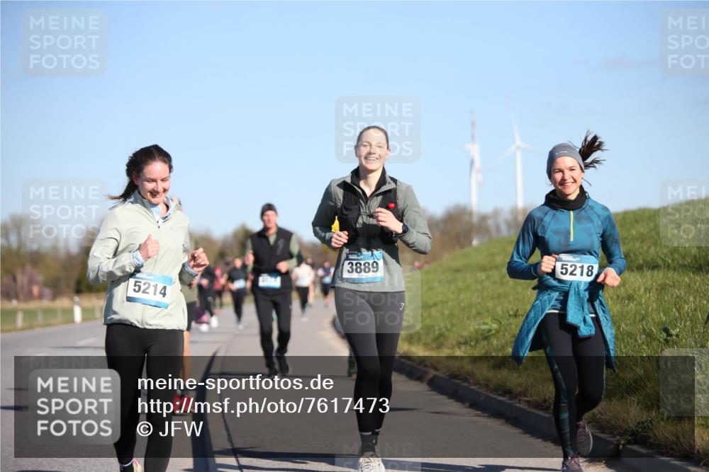 06.04.2025 - 44. Internationalen Wilhelmsburger Insellauf Jannik Wohlers http://msf.ph/oto/7617473 06.04.2025 09:43:00 Laufen 5214, 3889, 7, 5218 meine-sportfotos.de