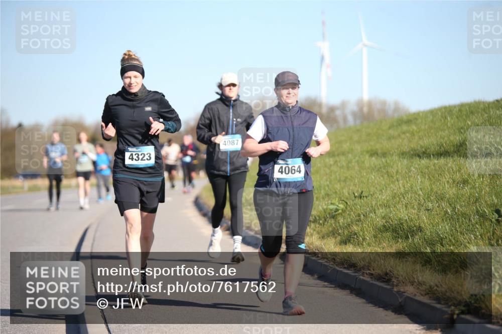 06.04.2025 - 44. Internationalen Wilhelmsburger Insellauf Jannik Wohlers http://msf.ph/oto/7617562 06.04.2025 09:43:24 Laufen 4323, 4087, 4064 meine-sportfotos.de