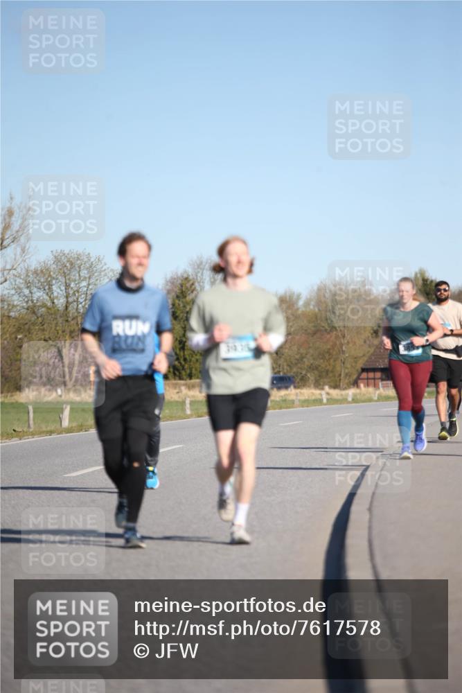 06.04.2025 - 44. Internationalen Wilhelmsburger Insellauf Jannik Wohlers http://msf.ph/oto/7617578 06.04.2025 09:43:35 Laufen 2015 meine-sportfotos.de
