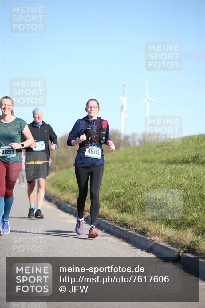 06.04.2025 - 44. Internationalen Wilhelmsburger Insellauf Jannik Wohlers http://msf.ph/oto/7617606 06.04.2025 09:43:42 Laufen 3853, 4012, 4583 meine-sportfotos.de