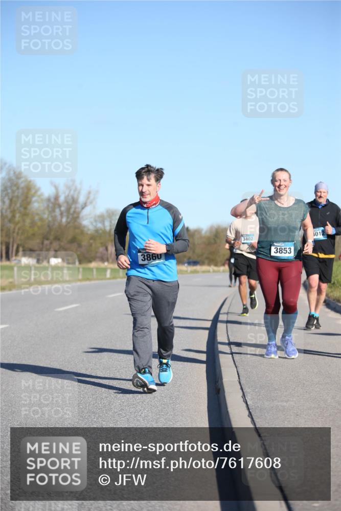 06.04.2025 - 44. Internationalen Wilhelmsburger Insellauf Jannik Wohlers http://msf.ph/oto/7617608 06.04.2025 09:43:43 Laufen 3860, 3402, 3853, 101 meine-sportfotos.de