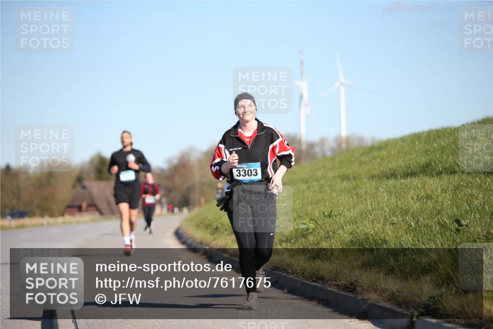 06.04.2025 - 44. Internationalen Wilhelmsburger Insellauf Jannik Wohlers http://msf.ph/oto/7617675 06.04.2025 09:44:07 Laufen 3303 meine-sportfotos.de