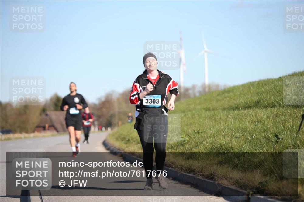 06.04.2025 - 44. Internationalen Wilhelmsburger Insellauf Jannik Wohlers http://msf.ph/oto/7617676 06.04.2025 09:44:07 Laufen 3303 meine-sportfotos.de