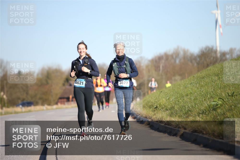 06.04.2025 - 44. Internationalen Wilhelmsburger Insellauf Jannik Wohlers http://msf.ph/oto/7617726 06.04.2025 09:44:41 Laufen 3577, 4621 meine-sportfotos.de