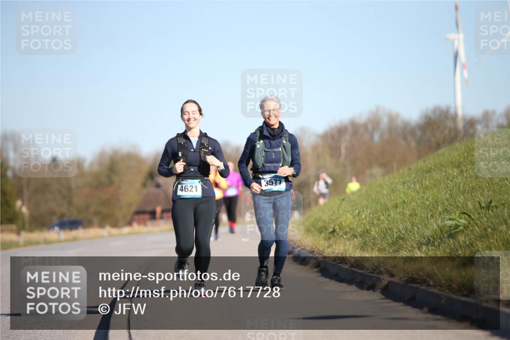 06.04.2025 - 44. Internationalen Wilhelmsburger Insellauf Jannik Wohlers http://msf.ph/oto/7617728 06.04.2025 09:44:42 Laufen 3577, 4621 meine-sportfotos.de