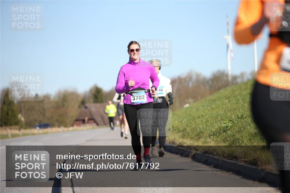 06.04.2025 - 44. Internationalen Wilhelmsburger Insellauf Jannik Wohlers http://msf.ph/oto/7617792 06.04.2025 09:45:01 Laufen 3702, 046 meine-sportfotos.de