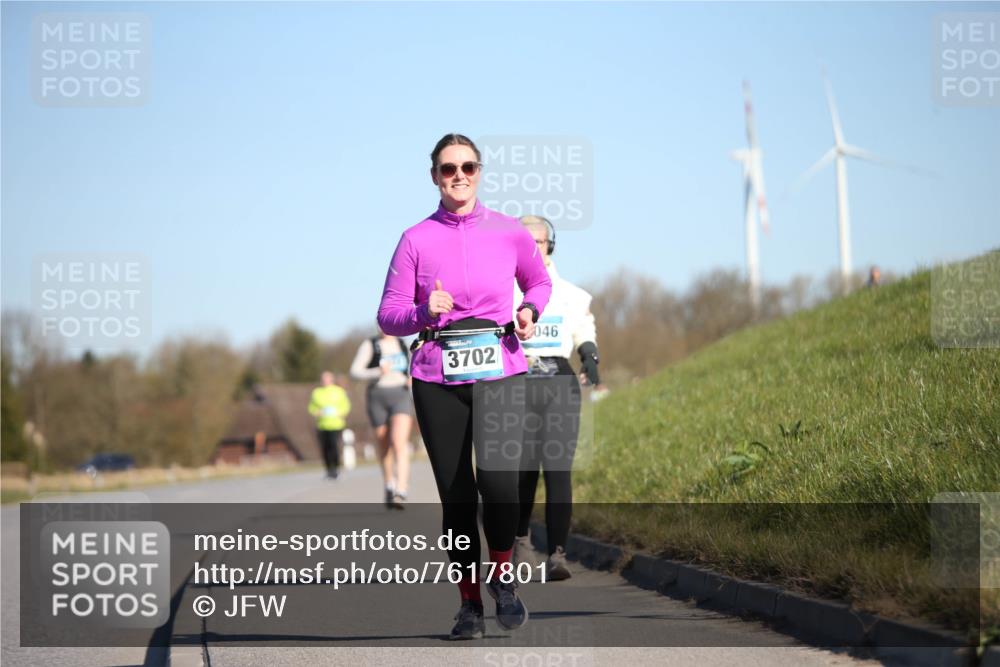 06.04.2025 - 44. Internationalen Wilhelmsburger Insellauf Jannik Wohlers http://msf.ph/oto/7617801 06.04.2025 09:45:02 Laufen 3702, 046 meine-sportfotos.de