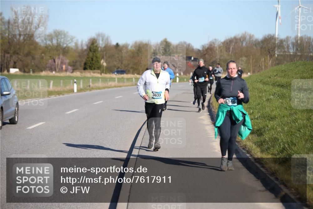06.04.2025 - 44. Internationalen Wilhelmsburger Insellauf Jannik Wohlers http://msf.ph/oto/7617911 06.04.2025 09:45:41 Laufen 3633 meine-sportfotos.de