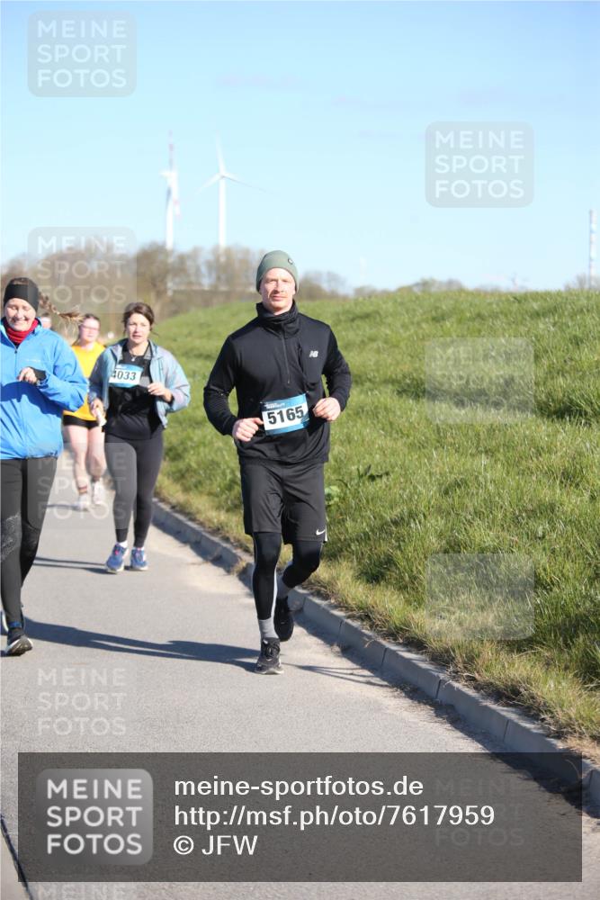 06.04.2025 - 44. Internationalen Wilhelmsburger Insellauf Jannik Wohlers http://msf.ph/oto/7617959 06.04.2025 09:45:53 Laufen 4033, 5165 meine-sportfotos.de