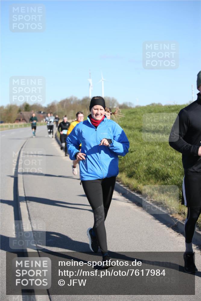 06.04.2025 - 44. Internationalen Wilhelmsburger Insellauf Jannik Wohlers http://msf.ph/oto/7617984 06.04.2025 09:45:55 Laufen  meine-sportfotos.de